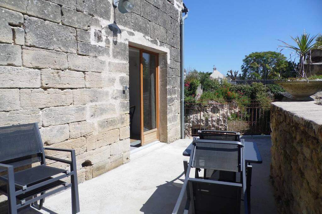 Maisonnette Climatisee Avec Parking Prive Doue-en-Anjou Экстерьер фото